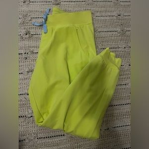 Size MP Neon Yellow Zamora Jogger Scrub Pants